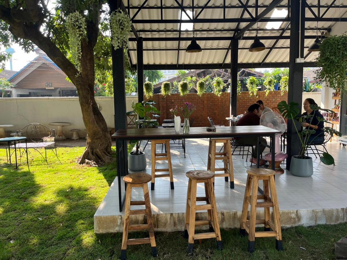 Udee Cozy Hotel Chiang Mai Eksteriør billede