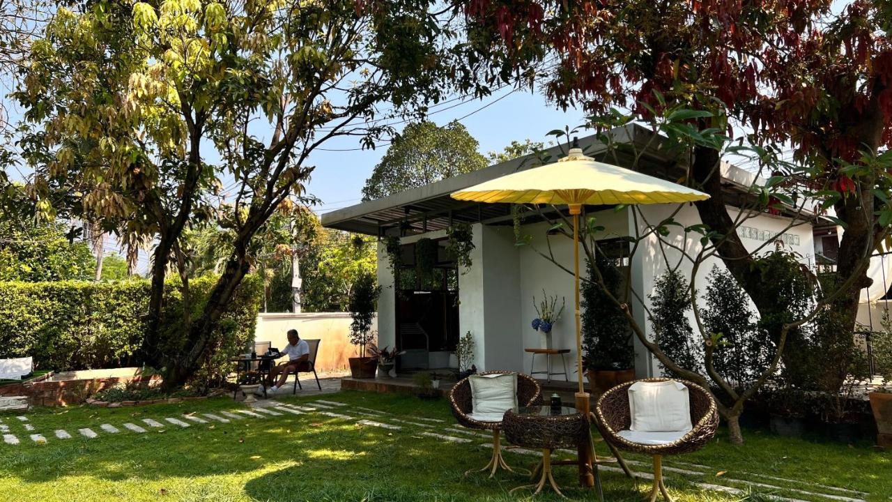 Udee Cozy Hotel Chiang Mai Eksteriør billede