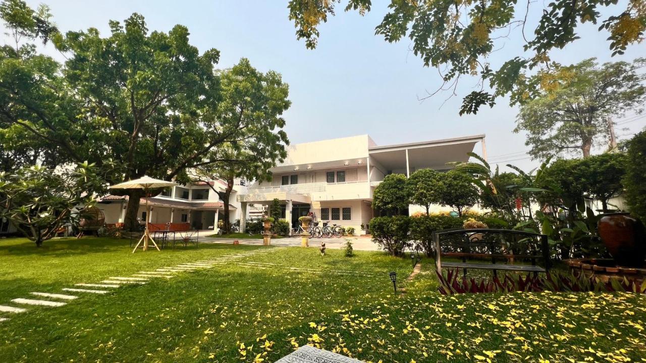 Udee Cozy Hotel Chiang Mai Eksteriør billede